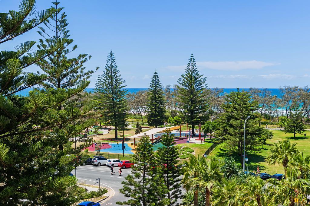 The Ritz Resort Heated Pool Гоулд Коуст Екстериор снимка